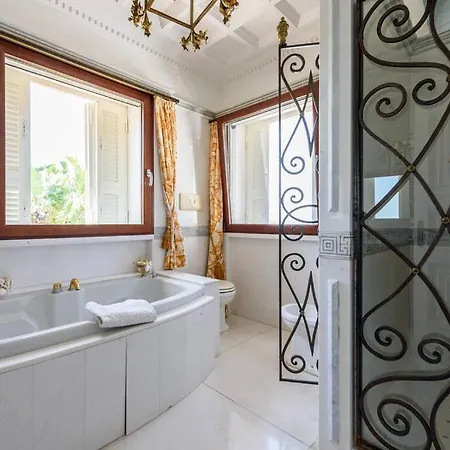 Villa Gina,