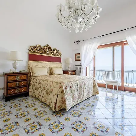 Gina, Villa Anacapri (Isola di Capri)