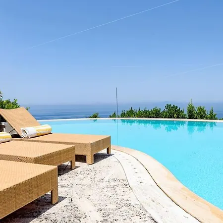 Gina - Infinity Pool - Capri * Anacapri (Isola di Capri)