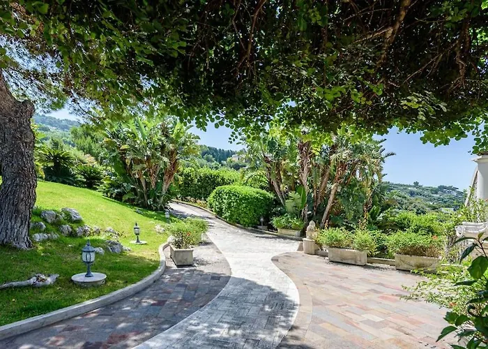 Villa Gina - Infinity Pool - Capri וילה אנה קאפרי