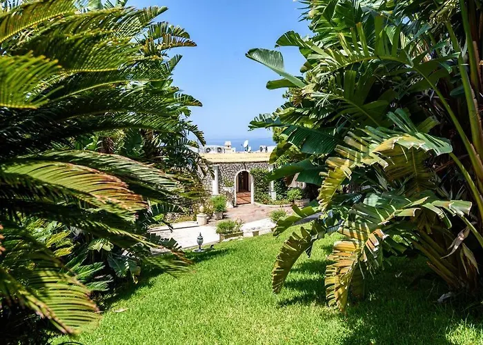 Villa Gina - Infinity Pool - Capri אנה קאפרי