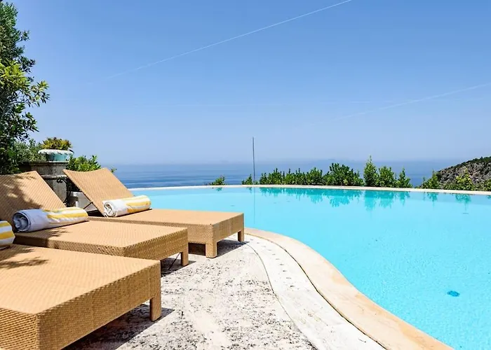 Gina - Infinity Pool - Capri * Anacapri (Isola di Capri)